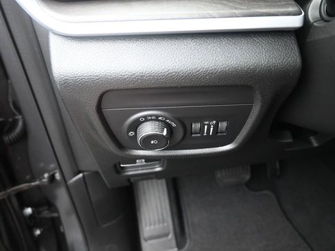 New 2026 Jeep Grand Cherokee Limited image 33