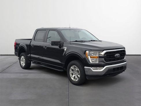 Used 2021 Ford F150 XLT w/ Max Trailer Tow Package image 7