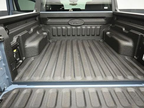 Certified 2025 Ford Maverick XLT w/ XLT Luxury Package AWD/4WD image 24