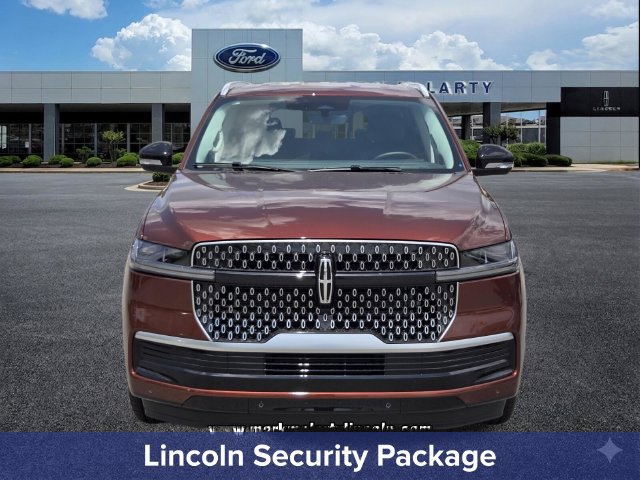 New 2027 Lincoln Navigator Premiere AWD/4WD image 7