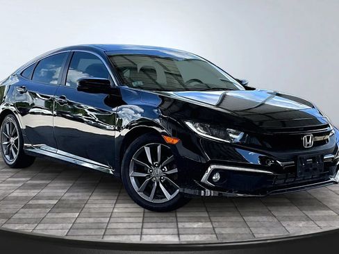 Used 2020 Honda Civic EX image 3