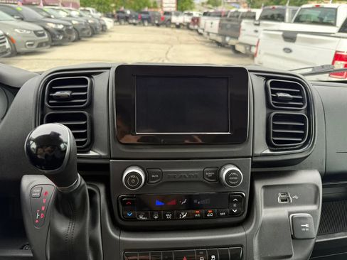 Used 2023 RAM ProMaster 2500 FWD image 14