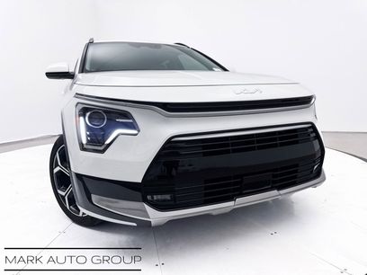 Certified 2024 Kia Niro EX Touring