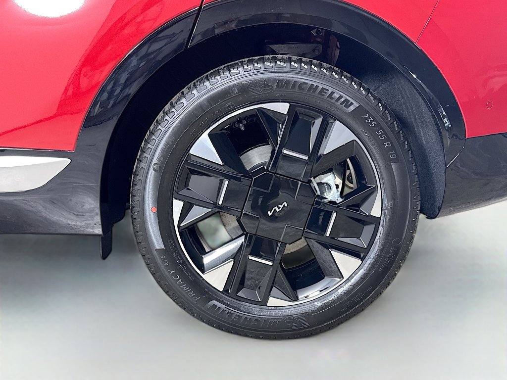New 2026 Kia Sportage SX FWD image 35