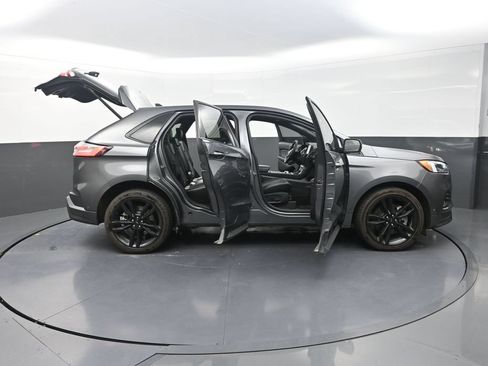 Used 2022 Ford Edge ST w/ Equipment Group 401A AWD/4WD image 39