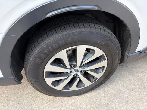 Used 2021 Subaru Outback Premium AWD/4WD image 11