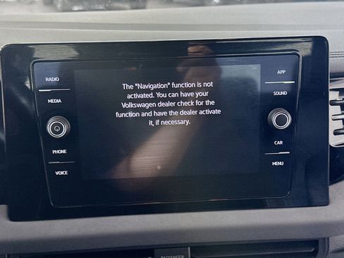 Used 2025 Volkswagen Jetta SE FWD image 22