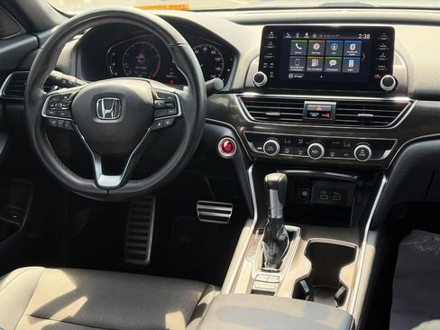 Used 2022 Honda Accord Sport image 12