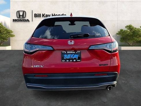 Used 2024 Honda HR-V Sport image 4