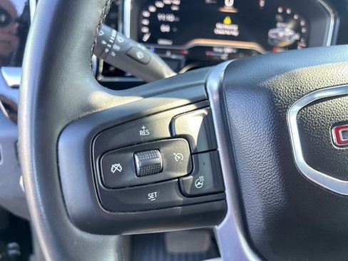 Used 2025 GMC Sierra 2500 SLE w/ Preferred Package image 18