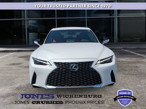 Used 2021 Lexus IS 300 w/ Accessory Package 2 RWD image 8