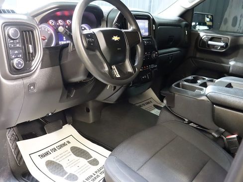 Used 2021 Chevrolet Silverado 1500 Custom AWD/4WD image 34