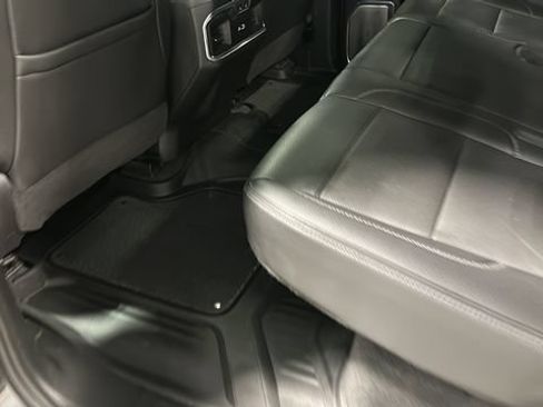 Used 2024 GMC Sierra 1500 Denali AWD/4WD image 30