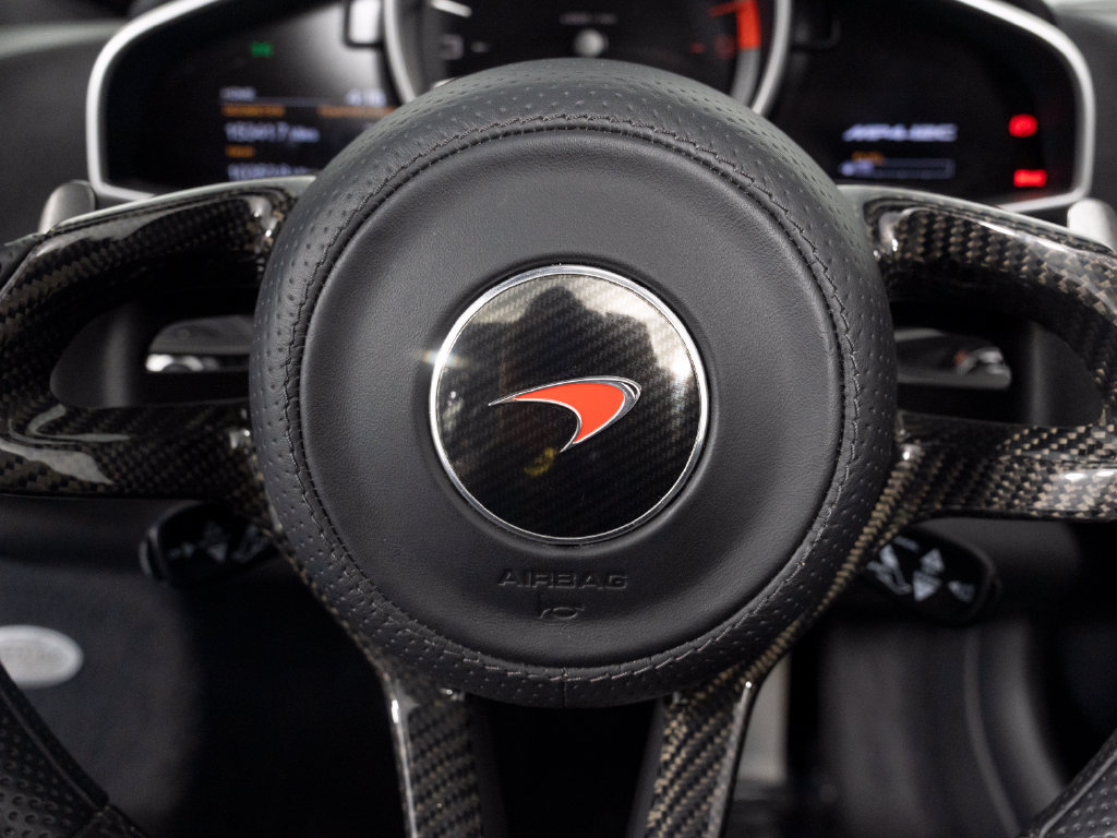 Used 2013 McLaren MP4-12C Spider RWD image 22