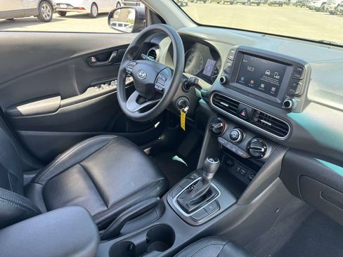 Used 2020 Hyundai Kona SE FWD image 13