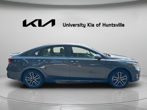 Used 2024 Kia Forte GT-Line FWD image 9