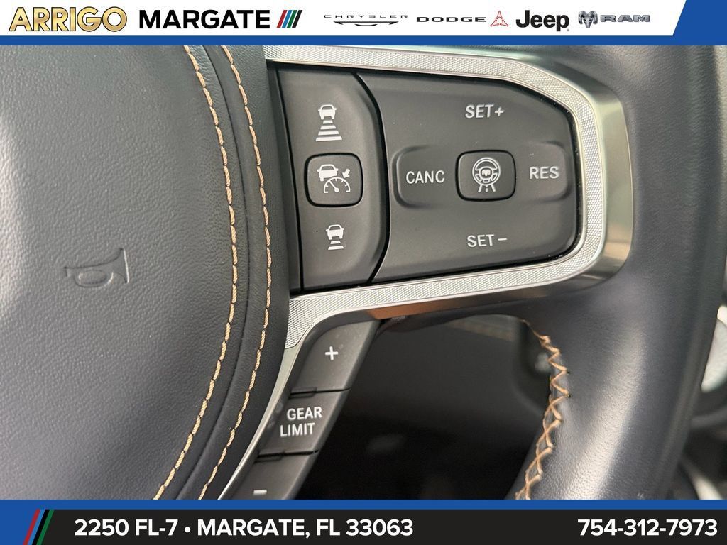 Used 2025 RAM 1500 Tungsten AWD/4WD image 34