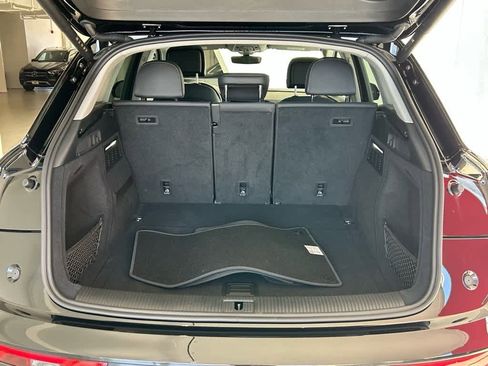 Certified 2025 Audi Q5 2.0T Premium image 20