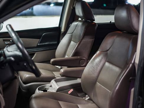 Used 2014 Honda Odyssey Touring image 22