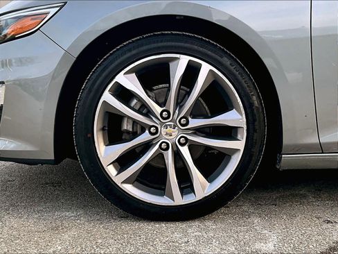 Used 2023 Chevrolet Malibu LT image 7