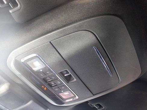 Used 2021 Ford F150 Lariat w/ Equipment Group 502A High image 33