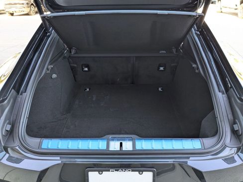 New 2026 Porsche Panamera image 22