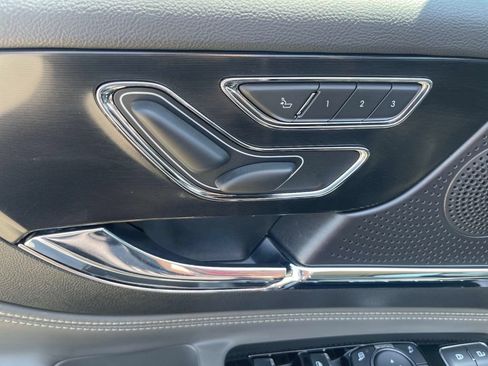 Certified 2023 Lincoln Corsair FWD image 23