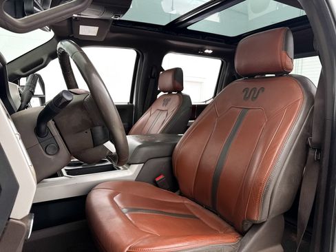 Used 2018 Ford F450 King Ranch w/ King Ranch Ultimate Package AWD/4WD image 13