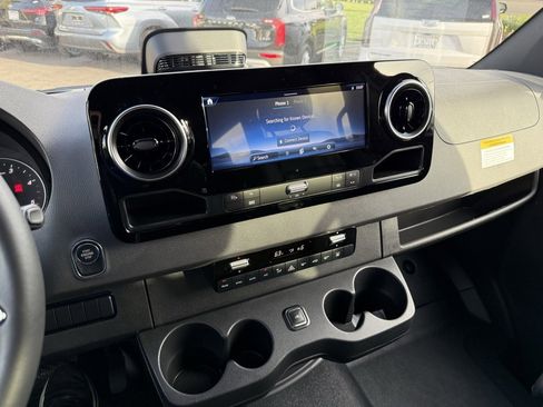 New 2025 Mercedes-Benz Sprinter 2500 image 19