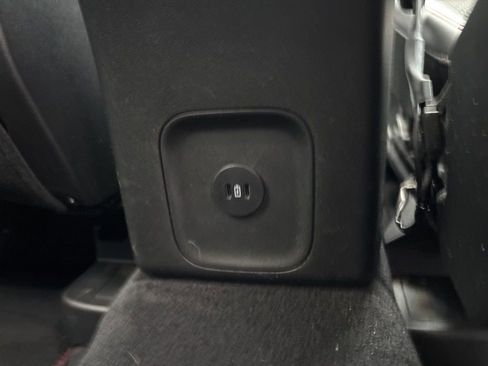 Used 2023 Ford Escape ST-Line Select w/ Tech Pack #2 image 32