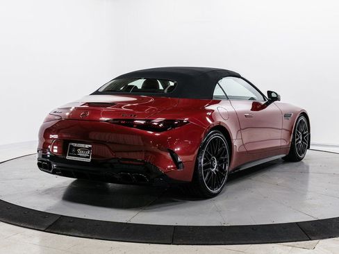 Used 2022 Mercedes-Benz SL 63 AMG 4MATIC w/ AMG Aerodynamic Package image 34