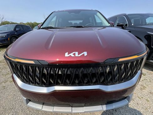 New 2026 Kia Carnival EX FWD image 27