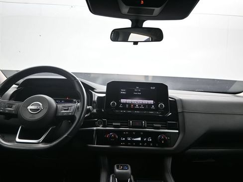 Used 2022 Nissan Pathfinder SV FWD image 20