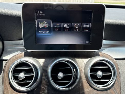Used 2018 Mercedes-Benz C 300 Cabriolet image 17