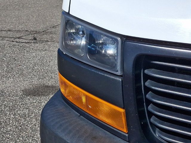 Used 2020 GMC Savana 2500 w/ Driver Convenience Package RWD image 29