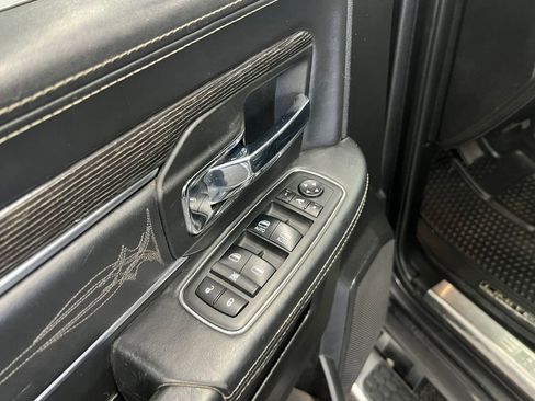 Used 2018 RAM 3500 Laramie Longhorn image 11