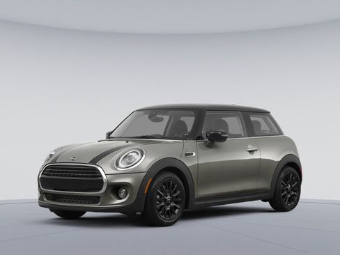Used 2018 MINI Cooper 2-Door Hardtop FWD image 1