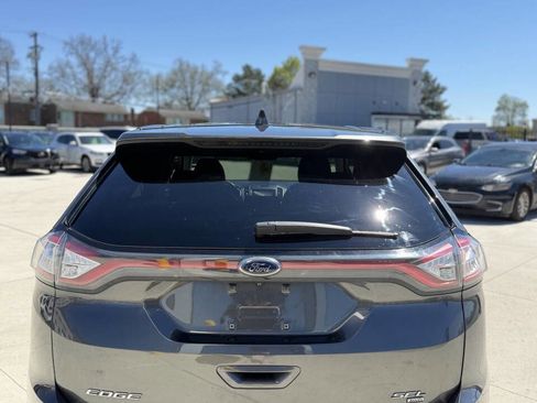Used 2017 Ford Edge SEL w/ Equipment Group 201A AWD/4WD image 6