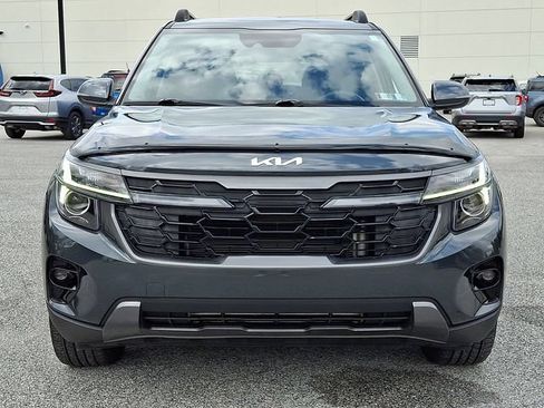 Used 2024 Kia Seltos X-Line AWD/4WD image 5