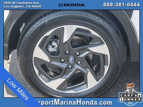 Used 2024 Subaru Crosstrek 2.5i Limited w/ Crosstrek Mirror Package AWD/4WD image 19