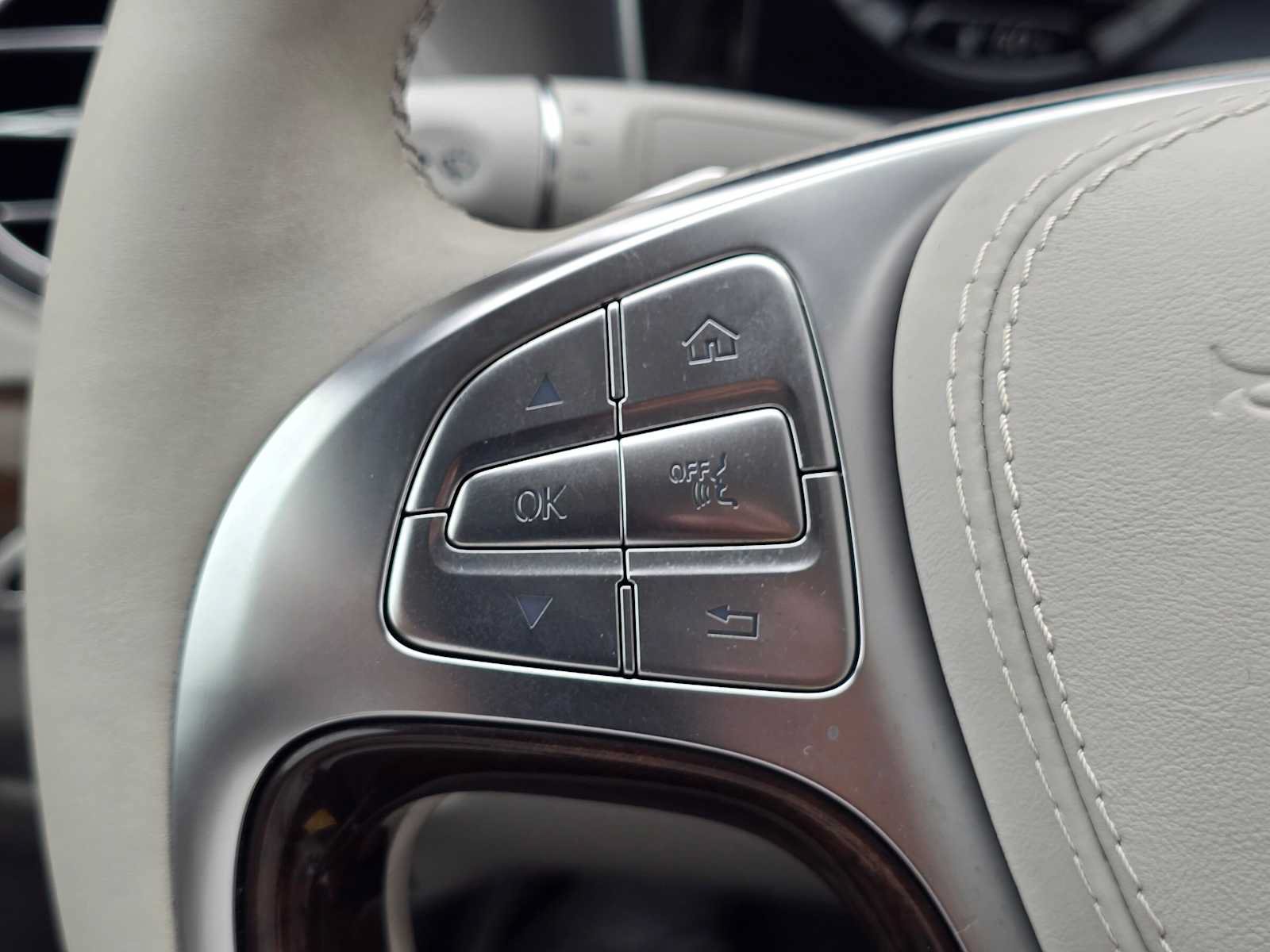 Used 2015 Mercedes-Benz S 65 AMG Sedan image 40