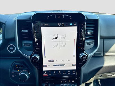 Used 2024 RAM 2500 Big Horn w/ Sport Appearance Package image 16