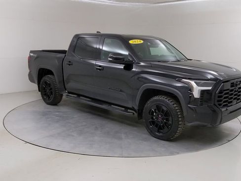 Used 2024 Toyota Tundra Limited w/ TRD Off-Road Package AWD/4WD image 11