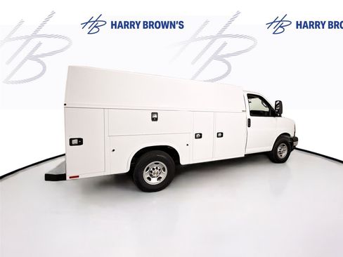 New 2025 Chevrolet Express 3500 w/ Power Convenience Package image 28