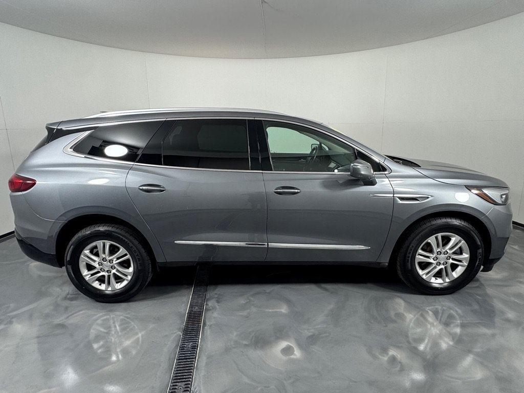Used 2019 Buick Enclave Essence AWD/4WD image 4