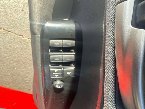 Used 2026 Toyota Camry LE w/ Convenience Package image 17