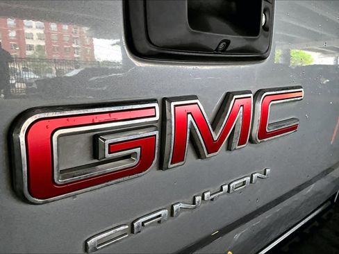 Used 2021 GMC Canyon Elevation Standard w/ Convenience Package image 30