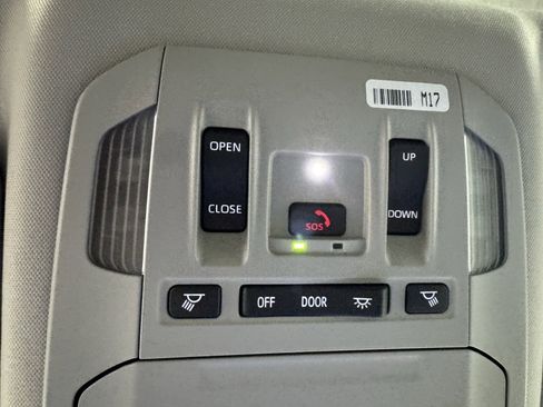 New 2026 Toyota Highlander XLE image 33