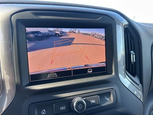 Used 2025 GMC Sierra 1500 Pro w/ Pro Value Package image 4