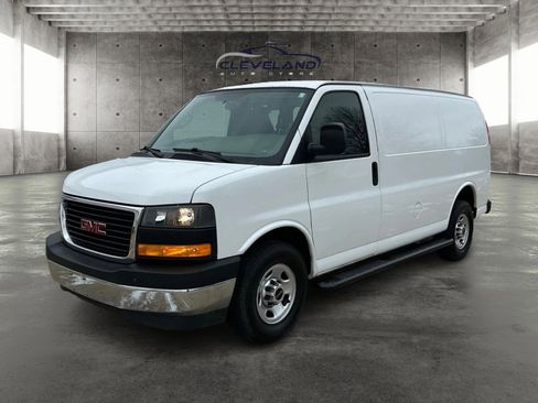 Used 2018 GMC Savana 2500 w/ Driver Convenience Package image 8